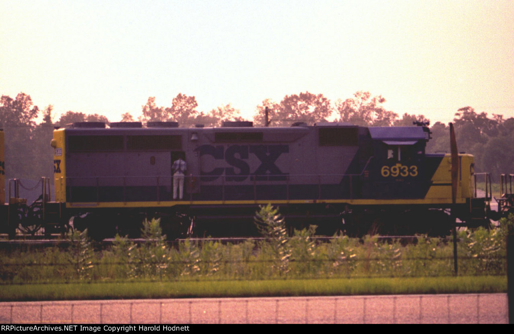 CSX 6933